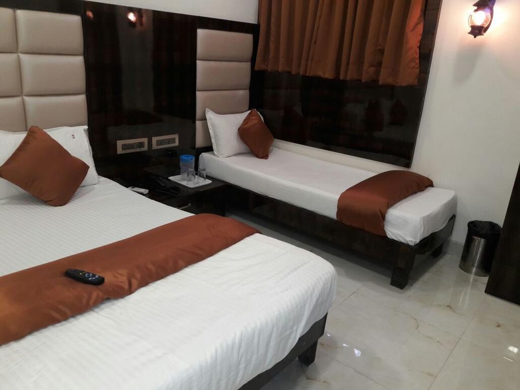 Hotel Karishma Βομβάη Εξωτερικό φωτογραφία