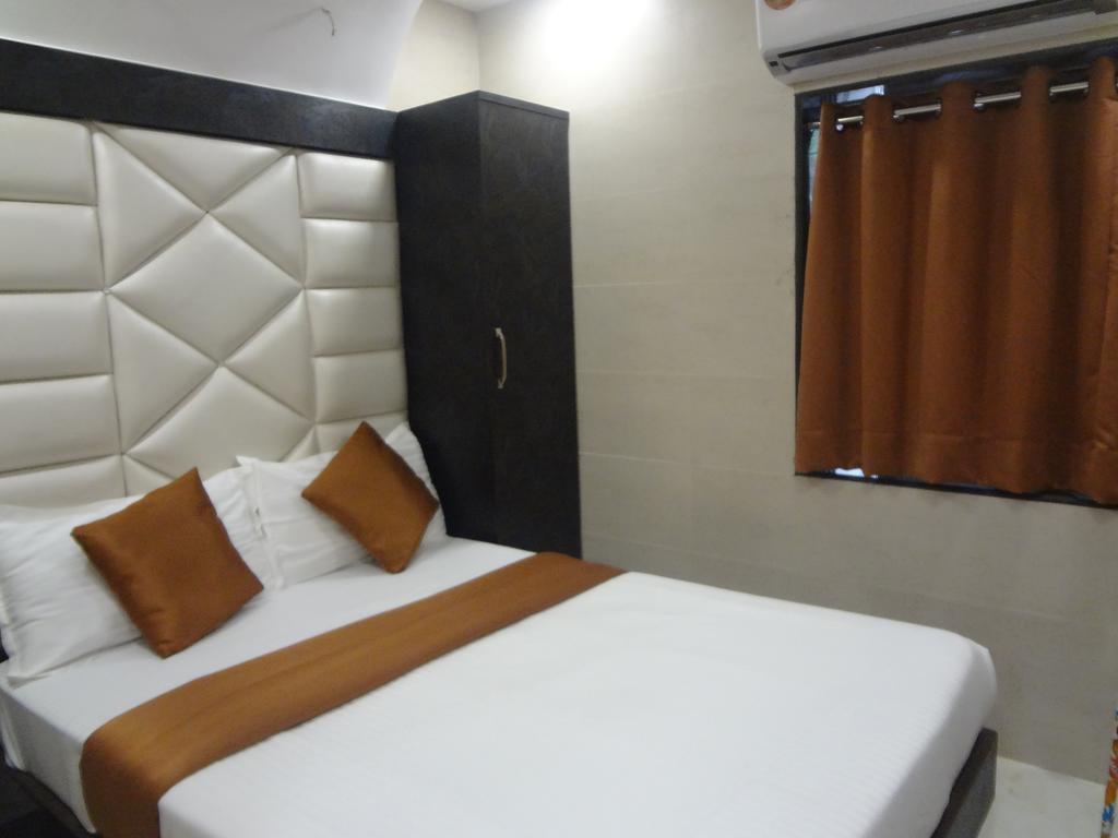Hotel Karishma Βομβάη Εξωτερικό φωτογραφία