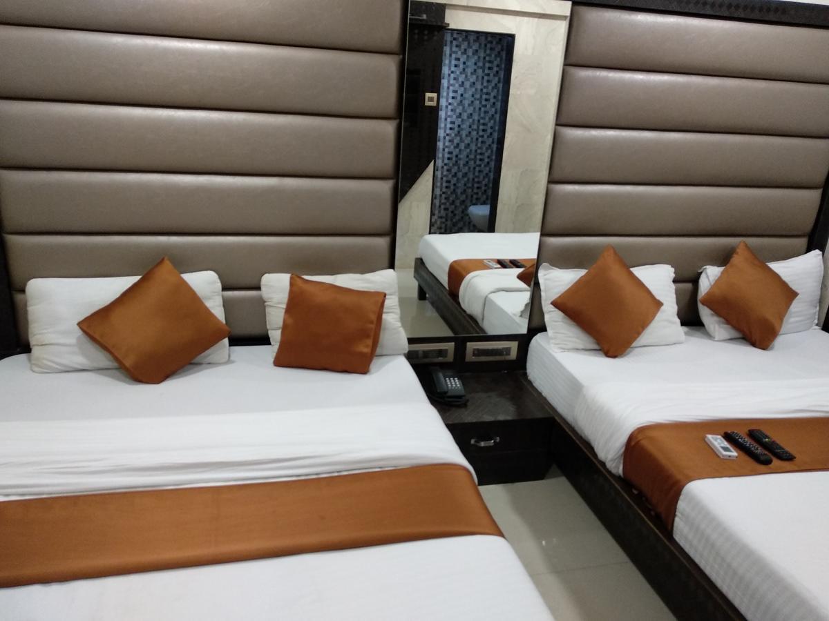 Hotel Karishma Βομβάη Εξωτερικό φωτογραφία