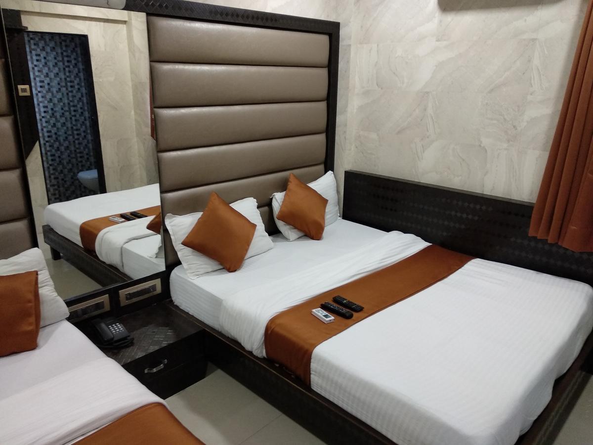 Hotel Karishma Βομβάη Εξωτερικό φωτογραφία